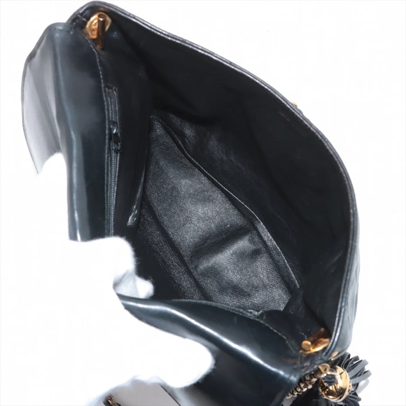 Authentic CHANEL black lambskin fringe vintage crossbody - Picture 8 of 11